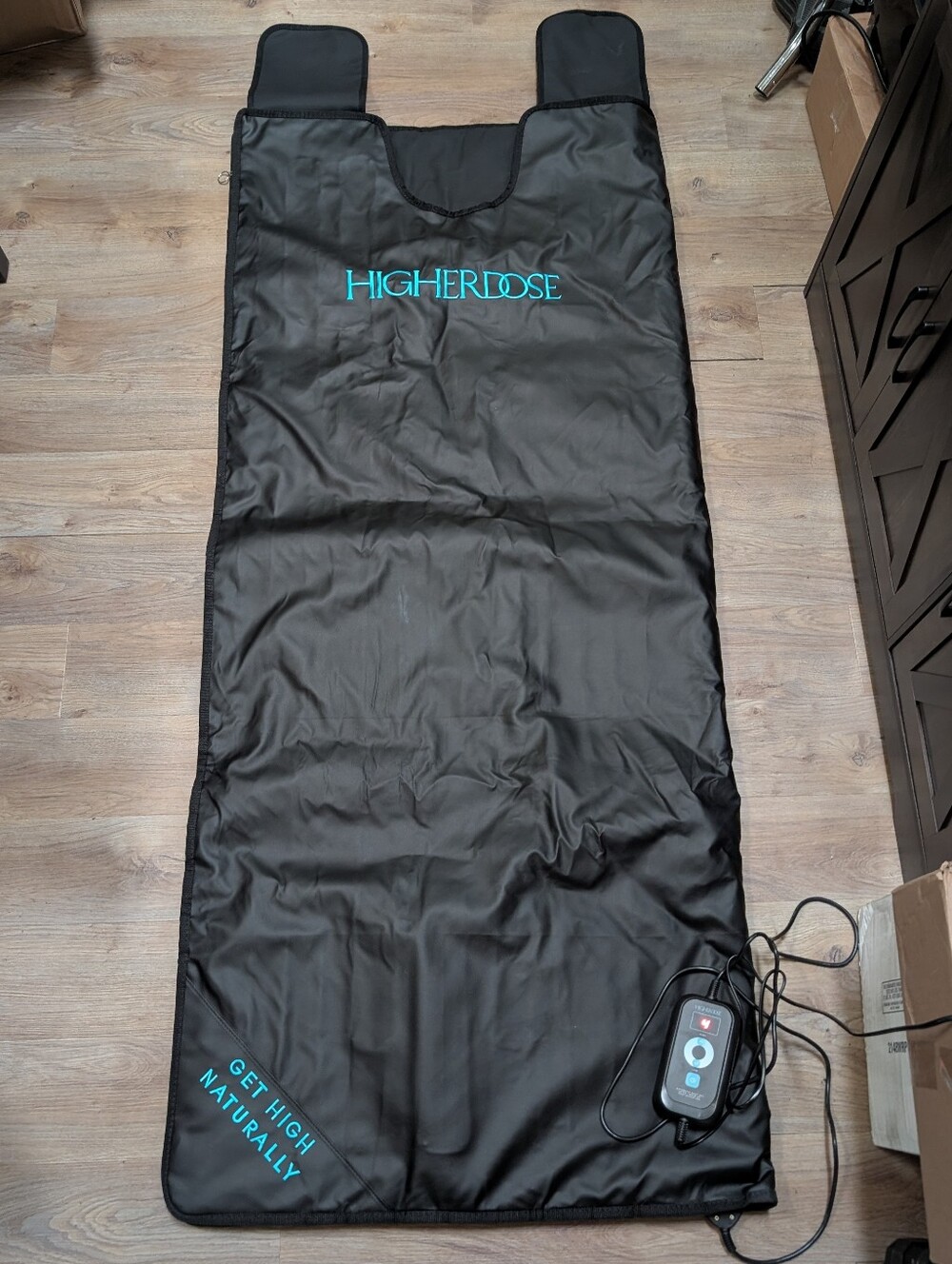 HigherDOSE OWV4 Infrared Personal Sauna Blanket + Bag & Cleaners $699